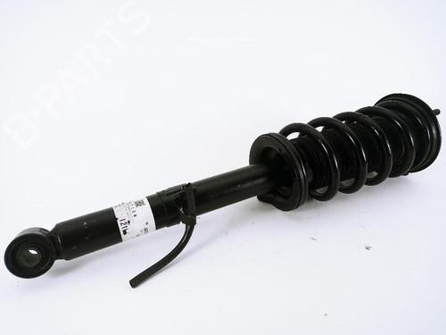 Right front shock absorber LEXUS IS III (_E3_) 300h (AVE30_, AVE30R) | BP18371566M17 