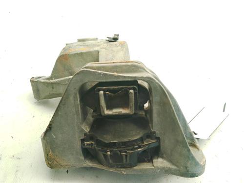 Used Engine mount NISSAN QASHQAI II SUV (J11, J11_) 1.3 DIG-T (140 hp) 25612743