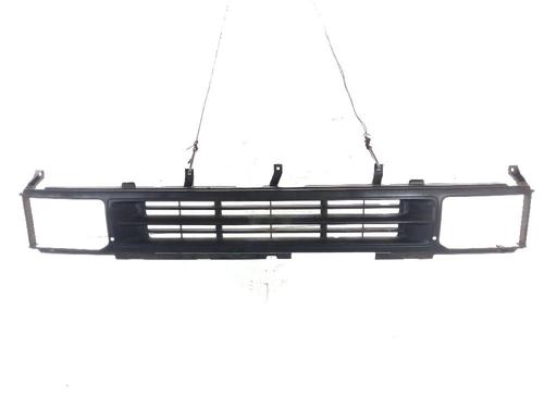 Used Grille NISSAN TERRANO I (WD21) 2.7 TD 4WD (LBYD21) (99 hp) 19931429