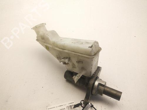 Used Brake master cylinder Brake master cylinder KIA CEED Sportswagon (CD) 1.6 CRDi 136 Eco-Dynamics+ (136 hp) 24047365 24047365