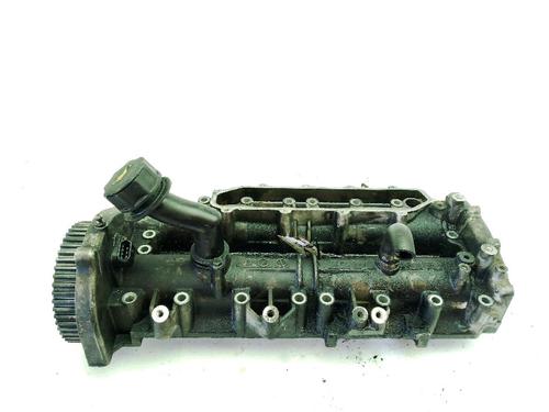 Used Valve cover Valve cover 38589731 38589731