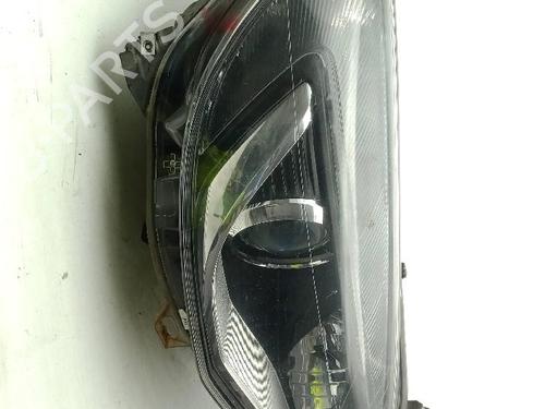 Used Right headlight OPEL ASTRA J (P10) 1.7 CDTI (68) (110 hp) 32385487