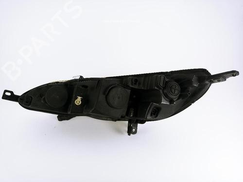 Used Right headlight PEUGEOT 407 (6D_) 2.0 HDi 135 (6DRHRH, 6DRHRE, 6DRHRG, 6DRHRJ) (136 hp) 18374969