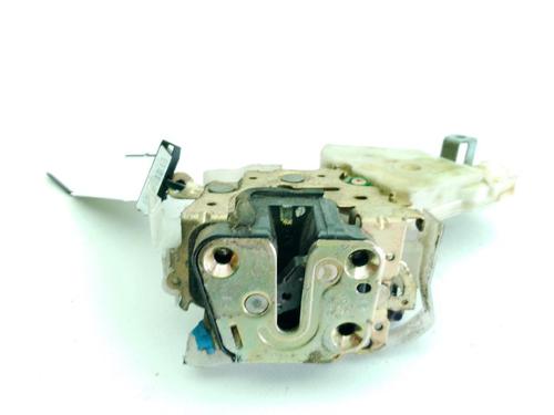 Used Front left lock NISSAN X-TRAIL I (T30) 2.2 Di 4x4 (114 hp) 29908436