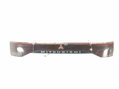 Luce centrale posteriore MITSUBISHI PAJERO SPORT I (K7_, K9_) 2.5 TD (K94W) (99 hp) 32103937