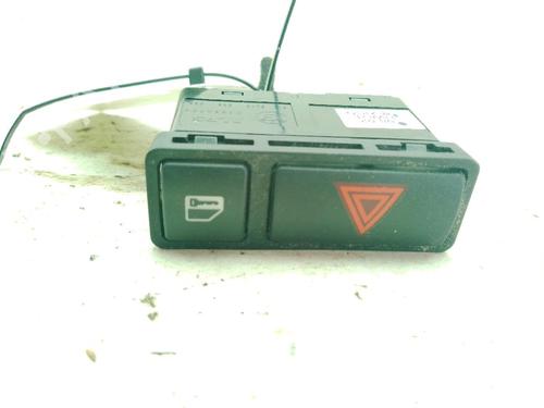 warning-switch-bmw-3-e46-1997-1998-1999-2000-2001-2002-2003-2004-2005-25932601 main image