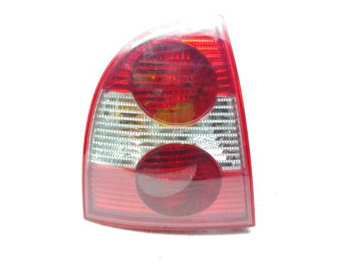 Farolim esquerdo VW PASSAT B5.5 (3B3) 1.8 T 20V (150 hp) 31081005