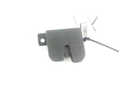 Tailgate lock VW PASSAT B5.5 (3B3) 1.9 TDI | BP24156339C101 