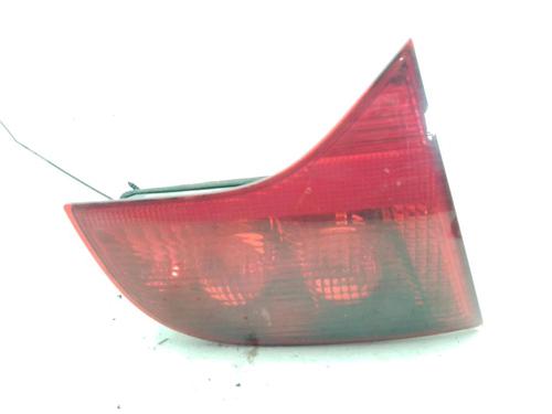 left-tailgate-light-audi-a4-b7-8ec-2004-2005-2006-2007-2008-2009-24000619 main image