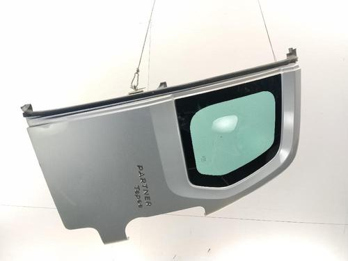right-tailgate-peugeot-partner-tepee-2008-39093090 main image