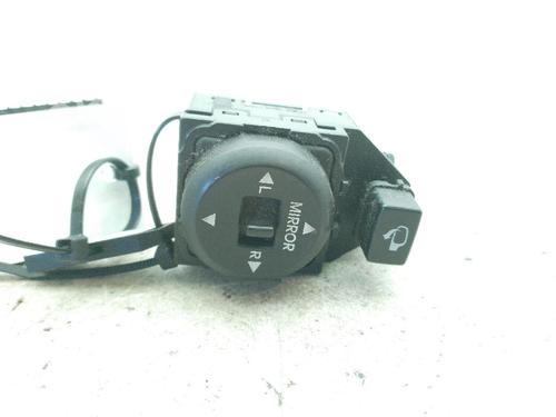 Used Left front window switch Left front window switch KIA SPORTAGE III (SL) 1.7 CRDi (116 hp) 24047143 24047143