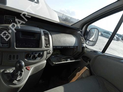 Left front steering knuckle NISSAN PRIMASTAR Bus (X83) dCi 120 | BP31989802M25