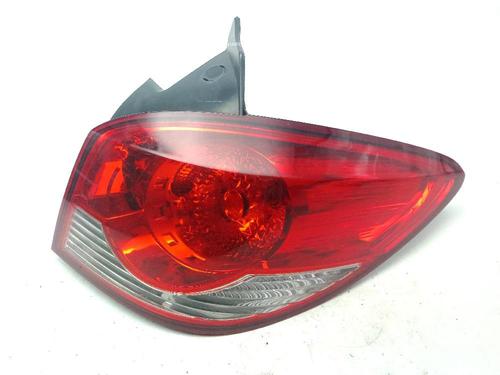 Used Right taillight CHEVROLET CRUZE Hatchback (J305) 2.0 CDI (163 hp) 27450190