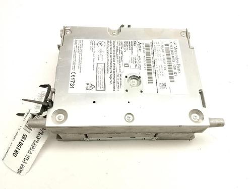 Used Radio Radio MERCEDES-BENZ E-CLASS (W213) E 220 d (213.004) (194 hp) 40037893 40037893