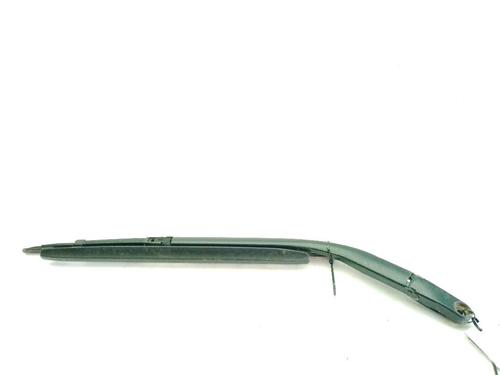 Used Front windshield wiper arm Front windshield wiper arm LAND ROVER DISCOVERY II (L318) 2.5 Td5 4x4 (139 hp) 35774410 35774410