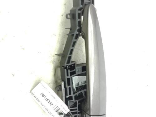 Used Rear left exterior door handle Rear left exterior door handle BMW 3 (F30, F80) 318 d (143 hp) 34113308 34113308