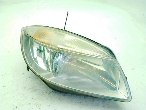 Used Right headlight SKODA ROOMSTER (5J7) 1.4 TDI (80 hp) 29821699