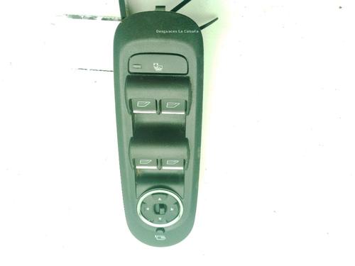 Venstre fortil elrude kontakt Venstre fortil elrude kontakt FORD S-MAX (WA6) 2.0 TDCi (140 hp) 36947467 36947467