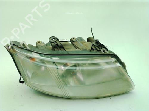 Right headlight SAAB 9-3 (YS3F, E79, D79, D75) 1.9 TiD | BP30191632C29 