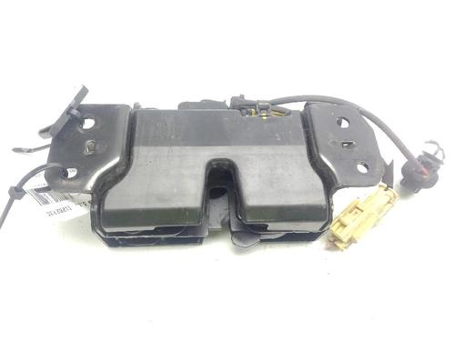 Used Hood lock HYUNDAI TUCSON (TL, TLE) 2.0 CRDi (136 hp) 31940462