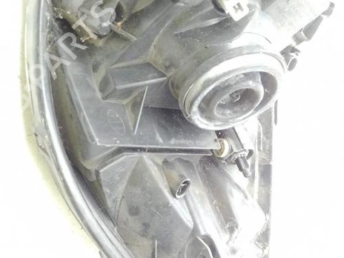 Left headlight TOYOTA YARIS (_P9_) 1.4 D-4D (NLP90_, NLP90R) | BP32280591C28