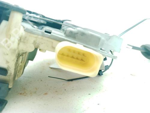 Front left lock VW PASSAT B6 (3C2) 2.0 TDI | BP27514079C98 