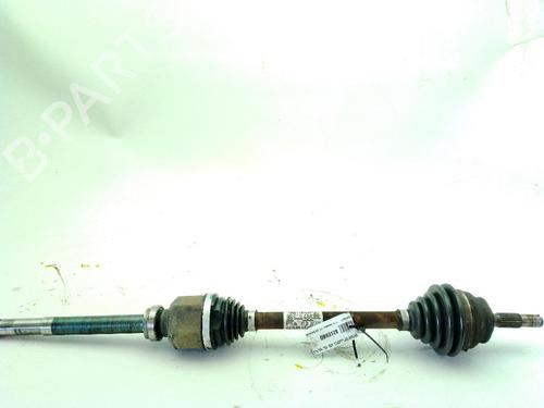 Used Right front driveshaft CITROËN C4 CACTUS 1.2 VTi 82 (82 hp) 30561862