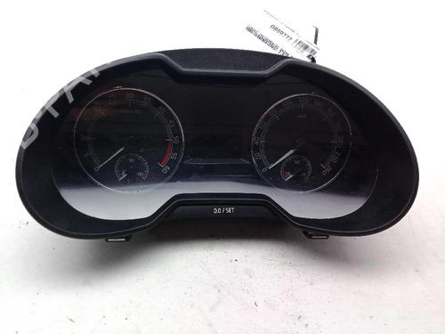 Used Instrument cluster SKODA OCTAVIA III (5E3, NL3, NR3) 2.0 TDI 4x4 (150 hp) 28714592