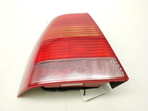 Used Left taillight Left taillight VW BORA I (1J2) 1.6 16V (105 hp) 40492231 40492231