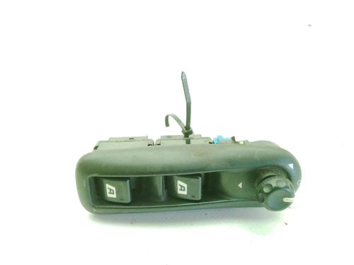 Używane Przełącznik szyby przedniej lewej PEUGEOT 406 Coupe (8C) 3.0 V6 24V (190 hp) 32154916