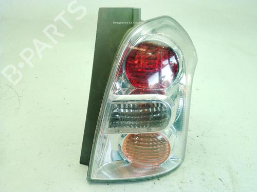 Used Right taillight TOYOTA COROLLA Verso (ZER_, ZZE12_, R1_) 2.2 D-4D (AUR10_, AUR10R) (136 hp) 29583139