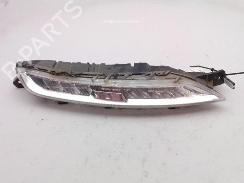 Used Right front indicator Right front indicator CITROËN C4 Picasso II 1.6 HDi / BlueHDi 115 (115 hp) 39579104 39579104
