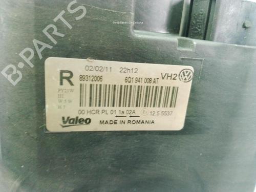 Right headlight VW POLO IV (9N_, 9A_) 1.4 TDI | BP29383195C29 