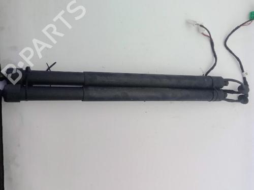 Tailgate lift support PEUGEOT 3008 II SUV (MC_, MR_, MJ_, M4_) 1.2 THP/ PureTech 130 (MRHNSM, MRHNSU, MRHNSJ, MRHNYW,... | BP29449351C138 