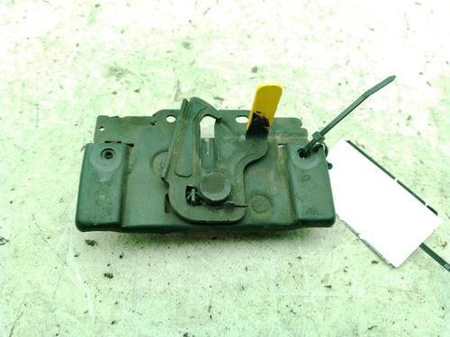 Used Hood lock FORD FIESTA VI (CB1, CCN) 1.6 TDCi (95 hp) 26306565