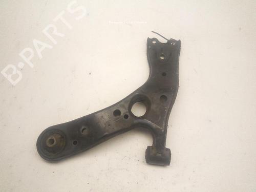 Right front suspension arm TOYOTA PRIUS PLUS (_W4_) 1.8 Hybrid (ZVW40W, ZVW41W) | BP24044251M13 
