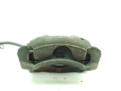 right-front-brake-caliper-toyota-aygo-_b1_-2005-2006-2007-2008-2009-2010-2011-2012-2013-2014-32335433 main image