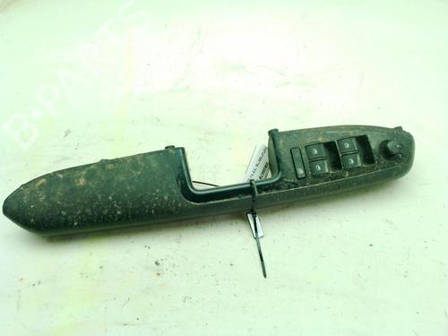 Used Left front window switch Left front window switch AUDI A4 B6 (8E2) 2.5 TDI (155 hp) 25753795 25753795