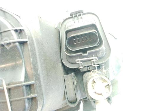 Right headlight VW GOLF IV (1J1) 1.9 TDI | BP26705327C29 