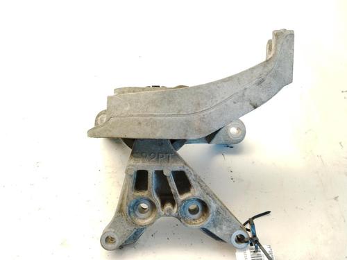 Used Engine mount Engine mount PEUGEOT 308 SW II (LC_, LJ_, LR_, LX_, L4_) 1.2 THP 130 (131 hp) 27495634 27495634