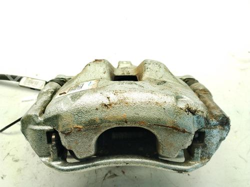 Used Right front brake caliper Right front brake caliper TOYOTA COROLLA Estate (_E21_) 1.8 Hybrid (ZWE211) (98 hp) 24545086 24545086