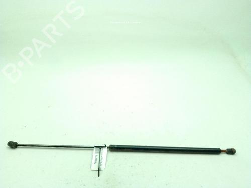 hood-lift-support-vw-passat-b7-variant-365-2010-2011-2012-2013-2014-2015-28620125 main image