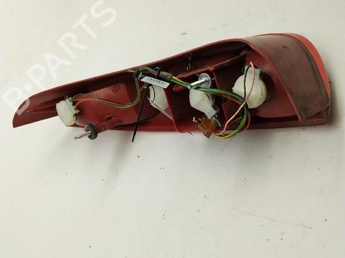 Right taillight PEUGEOT 807 (EB_) 2.0 HDi | BP39463471C35 - Image 4