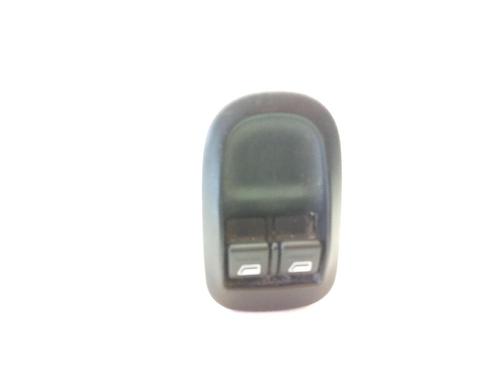 Used Switch Switch PEUGEOT 206 Hatchback (2A/C) 1.4 i (75 hp) 19059698 19059698