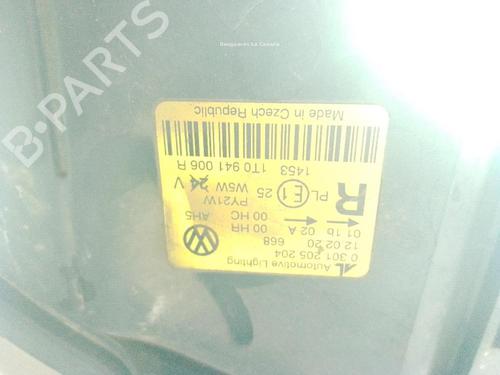 Right headlight VW TOURAN (1T1, 1T2) 1.9 TDI | BP28312924C29