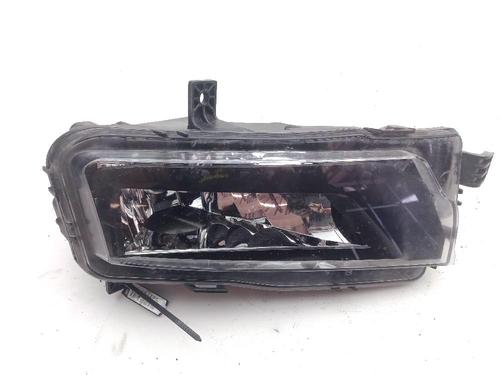 left-front-fog-light-vw-crafter-van-sy_-sx_-2016-39580077 main image