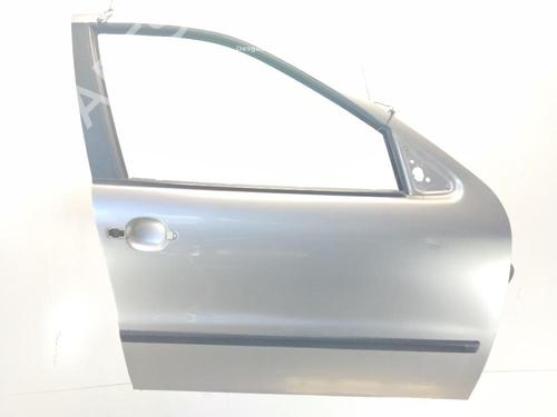 Used Right front door Right front door 33840643 33840643