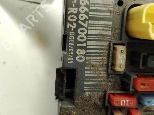 Fuse box CITROËN C5 III Break (RW_) 2.0 HDi 140 | BP30146509E1