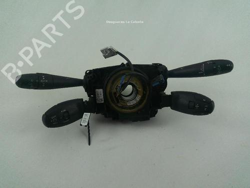 Used Headlight switch PEUGEOT 5008 (0U_, 0E_) 1.6 HDi (110 hp) 18957832