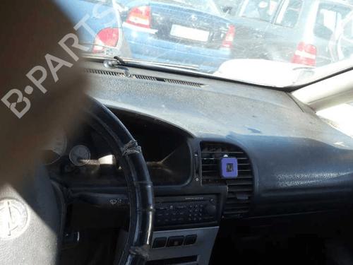 Brugte OPEL ZAFIRA A MPV (T98) 2.2 DTI 16V (F75) 4918911